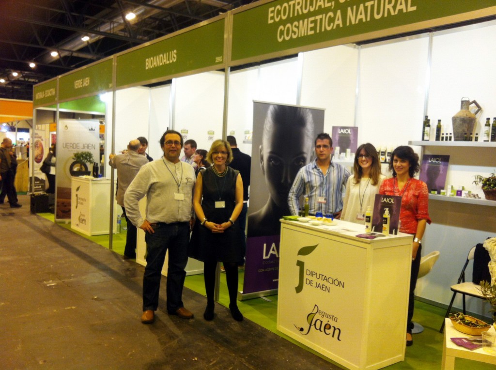 20131114_Estand_de_Diputacixn-Biocultura-Mariam_1