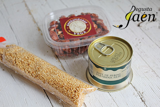 Trudas de pate perdiz y garrpiñados Vega