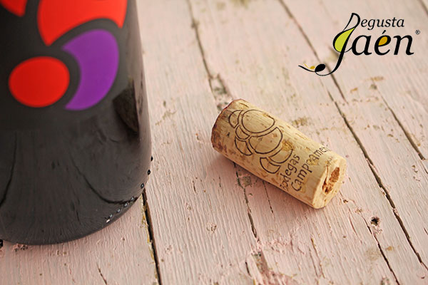 Ajoblanco-con-gelatina-de-vino-tinto-Degusta-Jaén-(6)