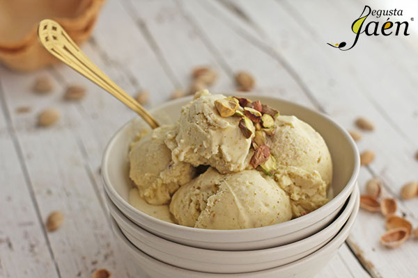 Helado-de-pistachos-La-Marteña-Degusta-Jaén-(1)