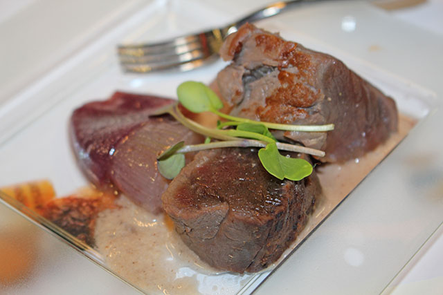 Ciervo Alfonso Esquinas