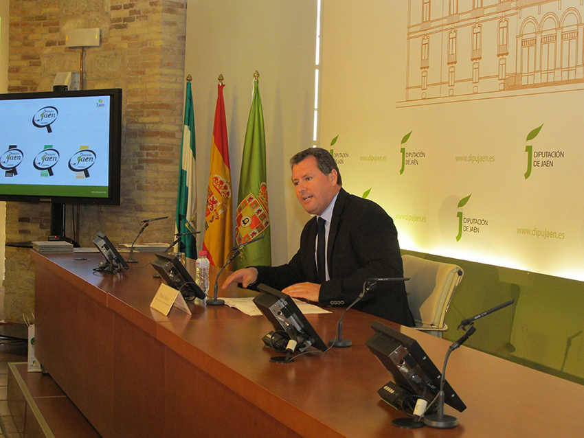 Pedro Bruno entrega Sello Degusta Jaén