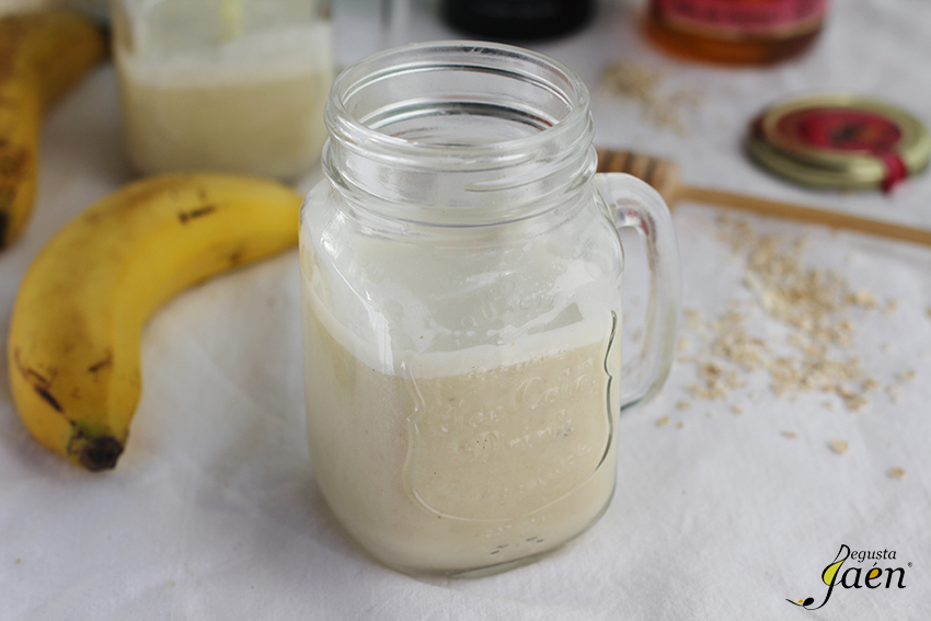 Batido de platano, miel y aove Degusta Jaen (2)