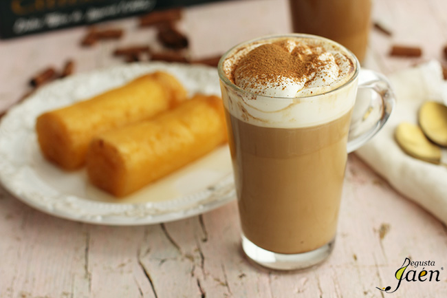 Chachepo con cafe con canela Degusta Jaen