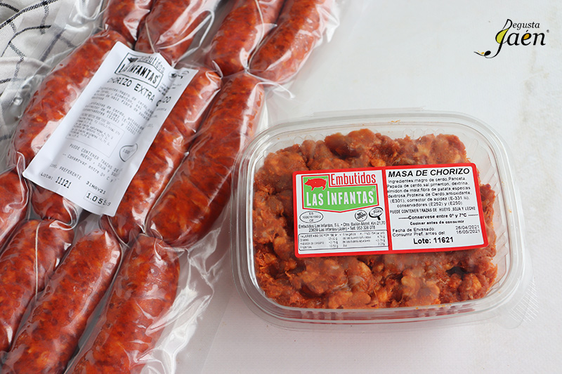 Pastel de chorizo, pollo y patata