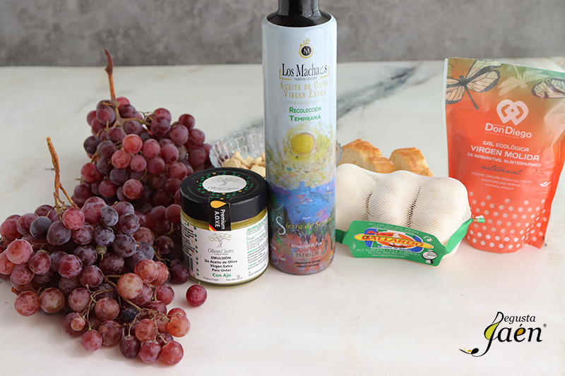 ajoblanco con uvas bailen degusta jaén