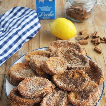 Imagen de la receta Torrijas tradicionales de pan y leche