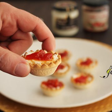 Imagen de la receta Tartaletas de crema de queso y pimiento caramelizado