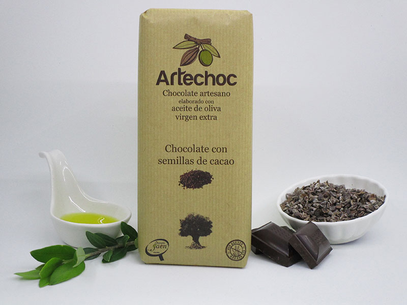 artechoc-chocolate-con-semillas-de-cacao