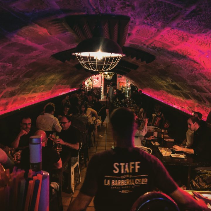 SALA INFERIOR. CANTINA DEL S. XVIII