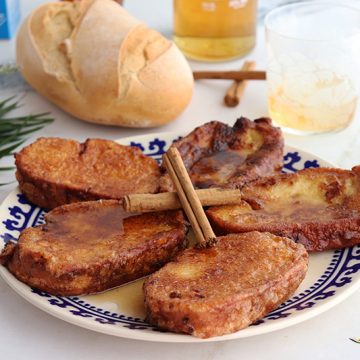 Imagen de la receta Torrijas de leche con miel y licor de canela
