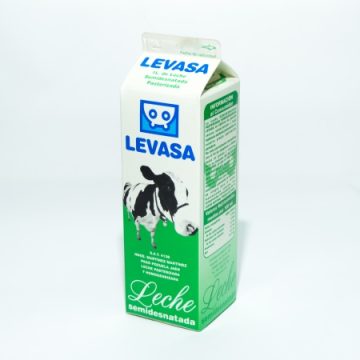 Imagen del producto Leche semidesnatada fresca LEVASA