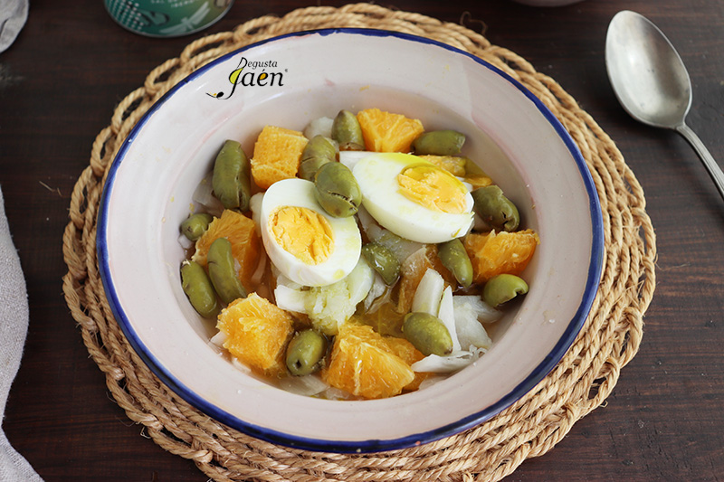 Remojón de naranja y bacalao