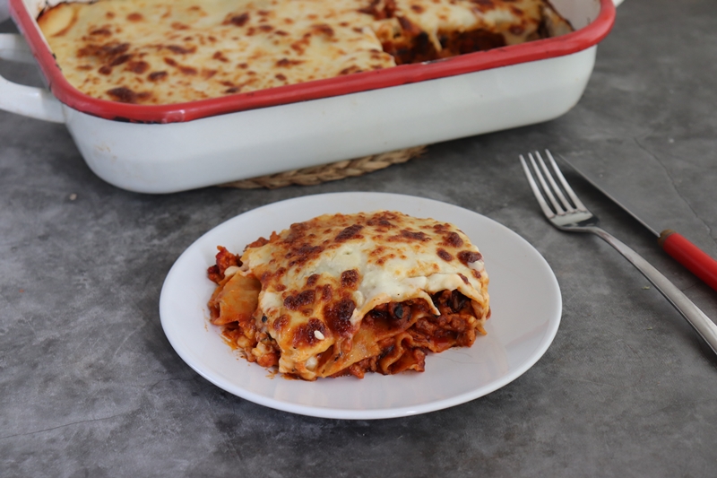 Lasaña de pollo y chorizo