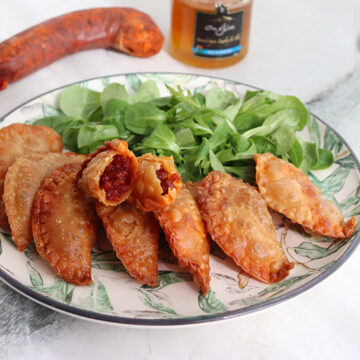 Imagen de la receta Empanadillas de Sobrasada y Miel de Romero