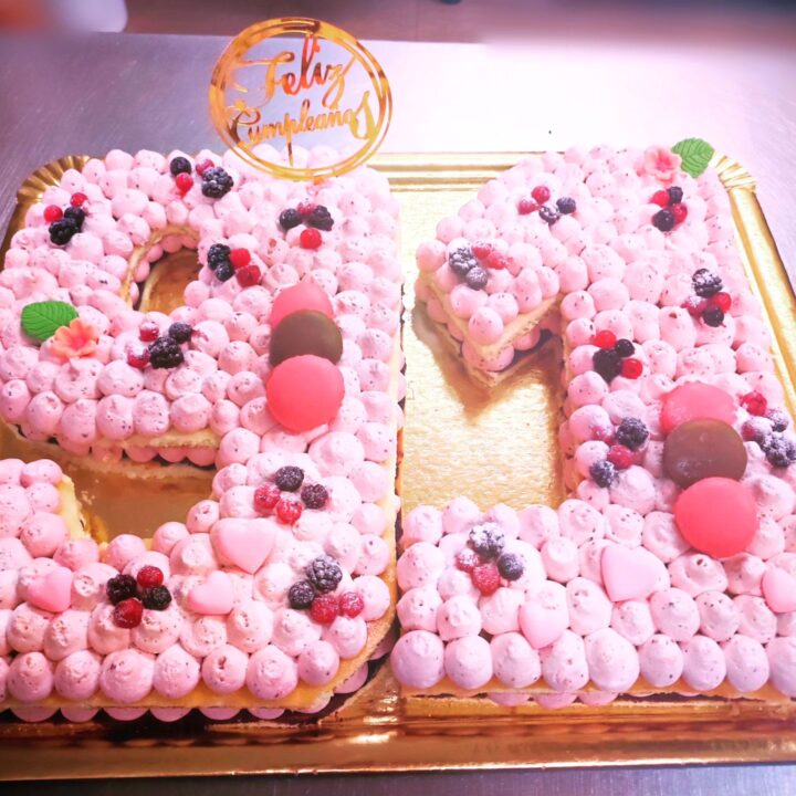 Imagen del producto Tartas personalizadas – El horno de Dulka-Mara