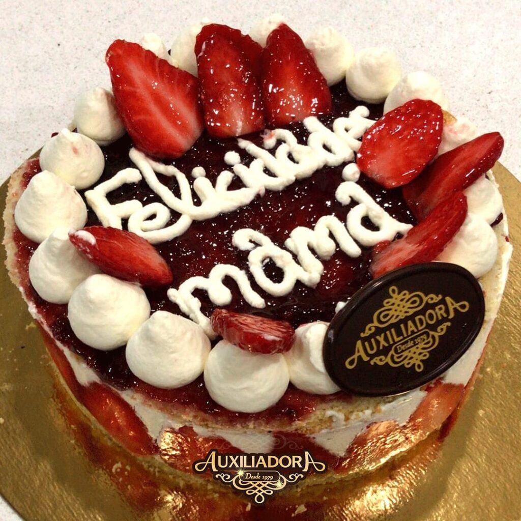 tartas-para-el-dia-de-la-madre-personalizadas-linares-pasteleria-auxiliadora