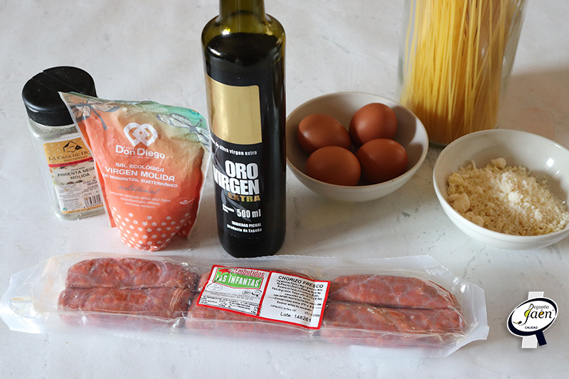 Espaguetis carbonara de chorizo