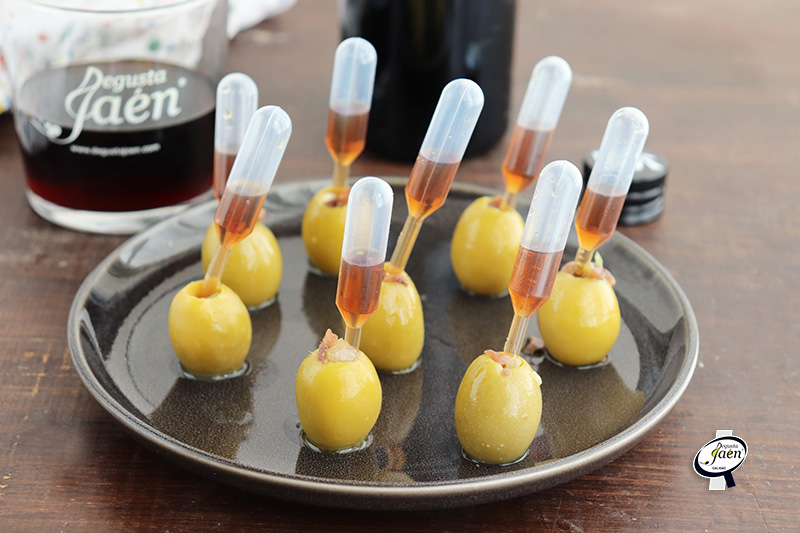 Aceituna y Vermut