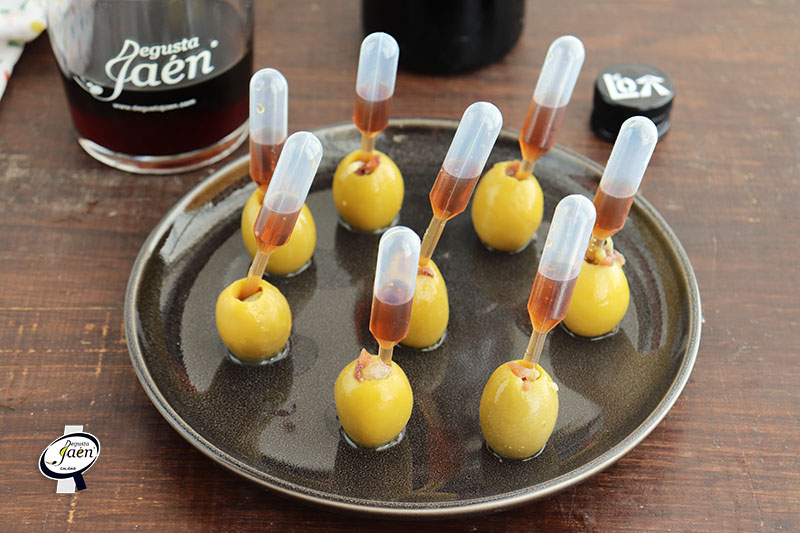 Aceituna y Vermut